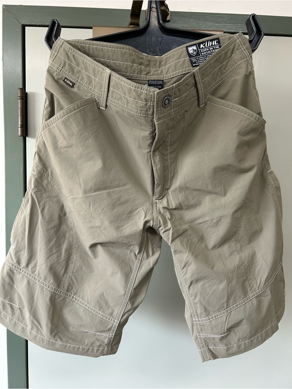 KÜHL Men's Khaki Performance Flat-Front Shorts